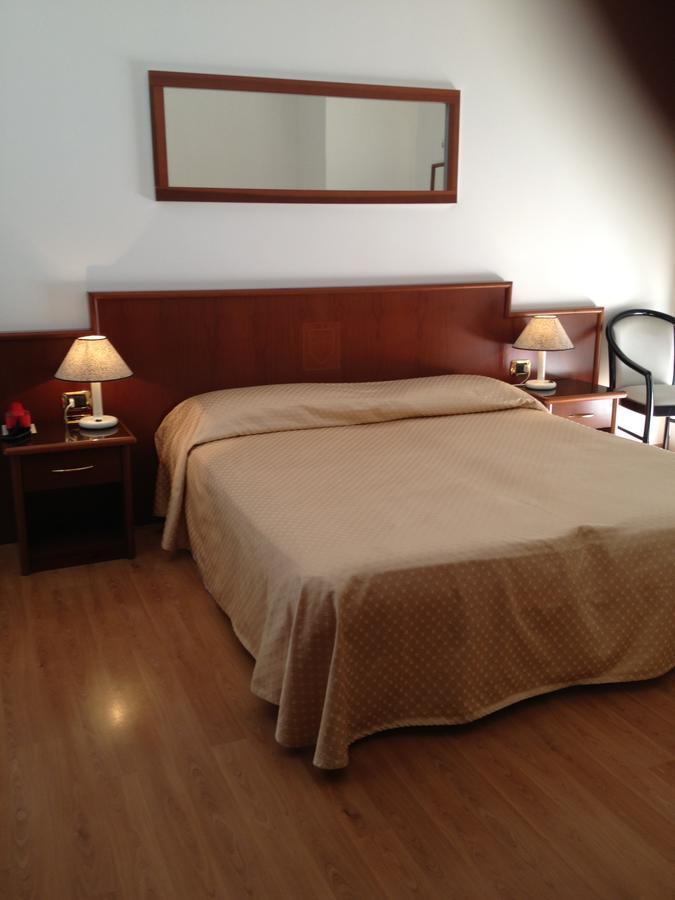 Hotel Beau Rivage Pineta Lido di Jesolo Bagian luar foto
