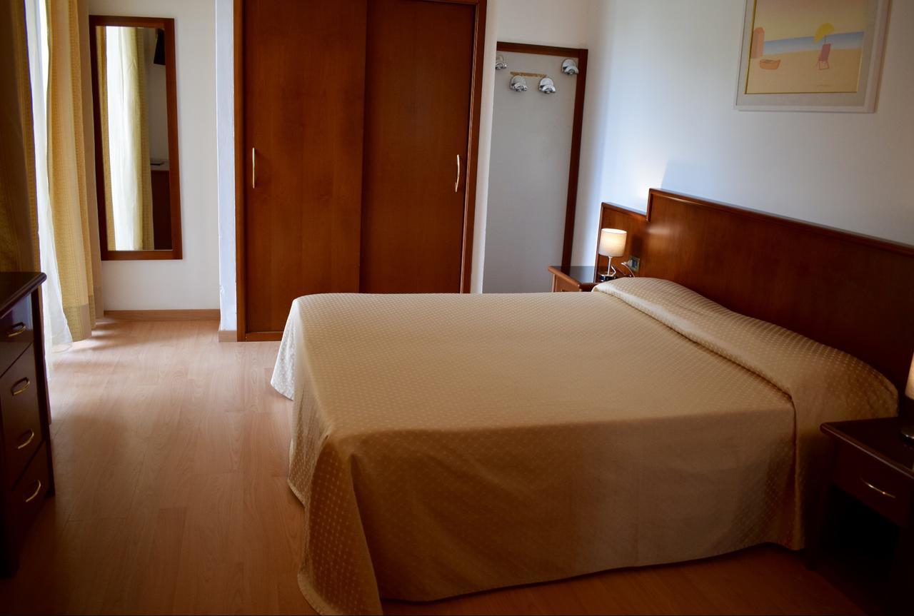 Hotel Beau Rivage Pineta Lido di Jesolo Bagian luar foto